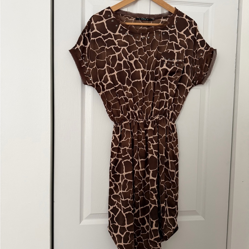 Elegant Brown Giraffe Print Midi Dress